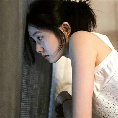 奇光下的秘密